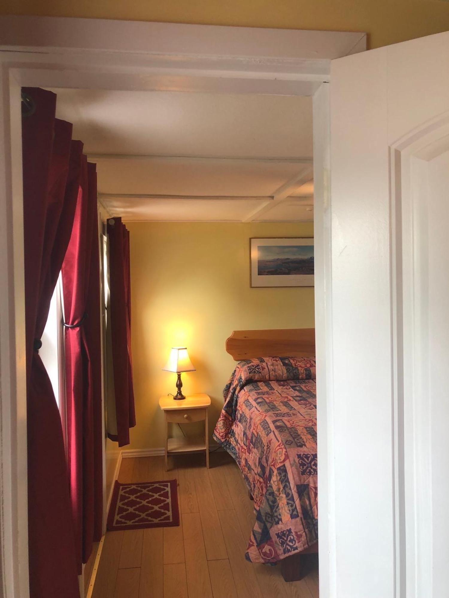 Lakelawn B&B And Motel Yarmouth Exterior foto